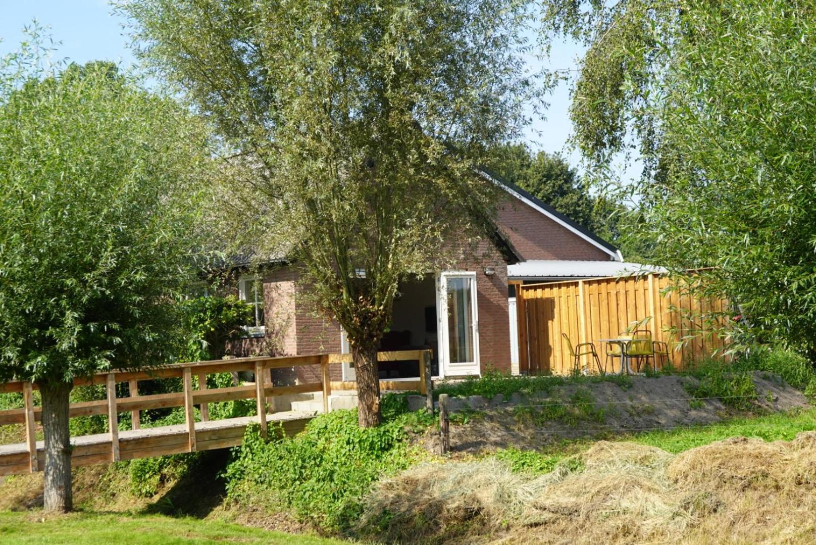 De Knotwilg Villa Loon op Zand Екстериор снимка