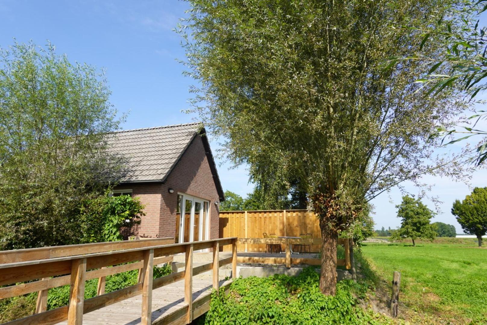 De Knotwilg Villa Loon op Zand Екстериор снимка