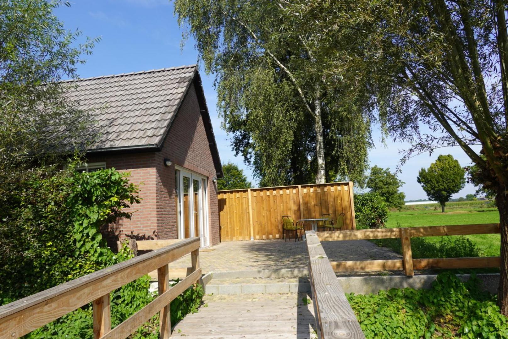 De Knotwilg Villa Loon op Zand Екстериор снимка