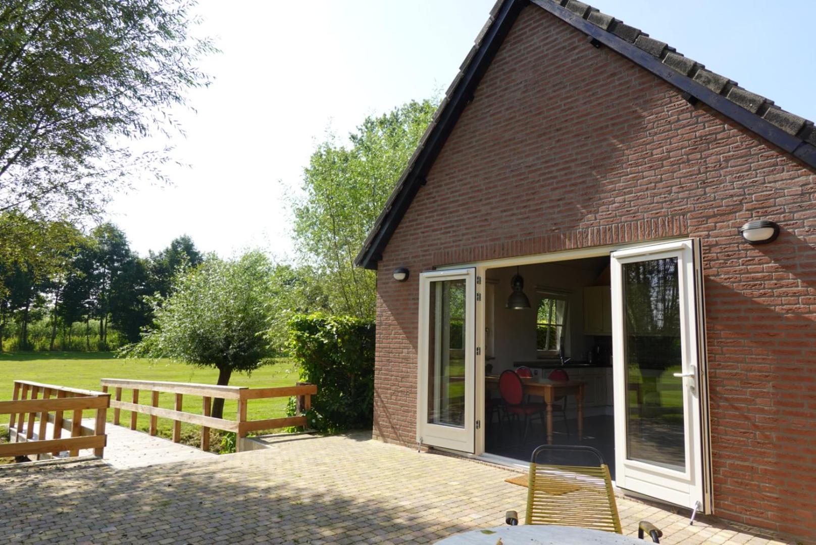 De Knotwilg Villa Loon op Zand Екстериор снимка